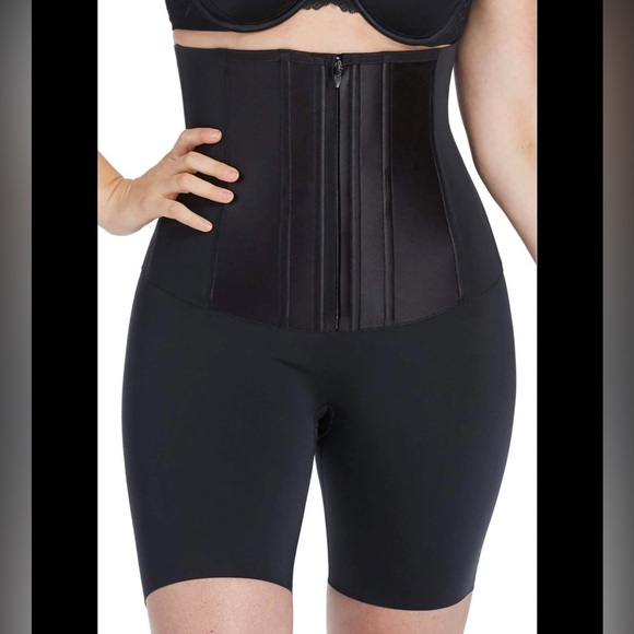 NWT SpanxWomen's Black Under Sculpture High-rise Control Shorts